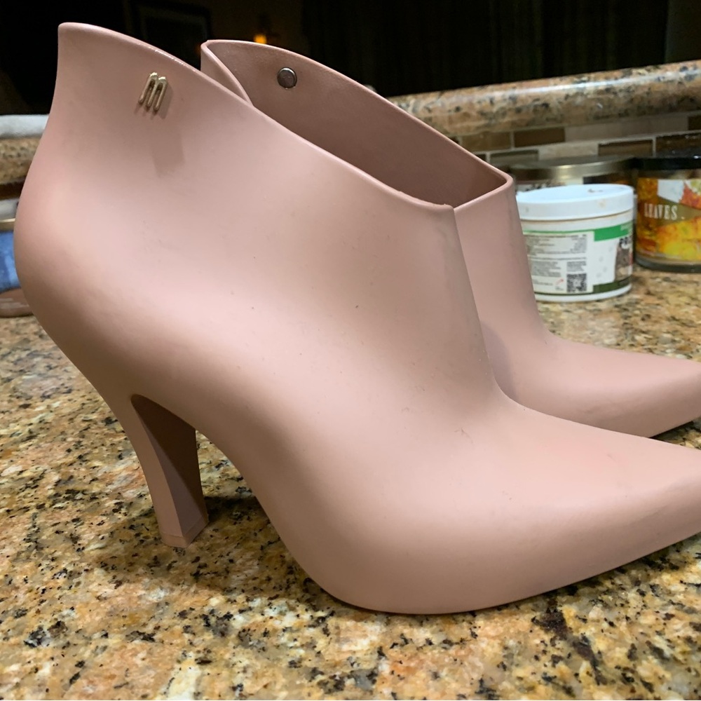 Very unique fashionable booties Made in Brazil size 38 or US 8new, rare material